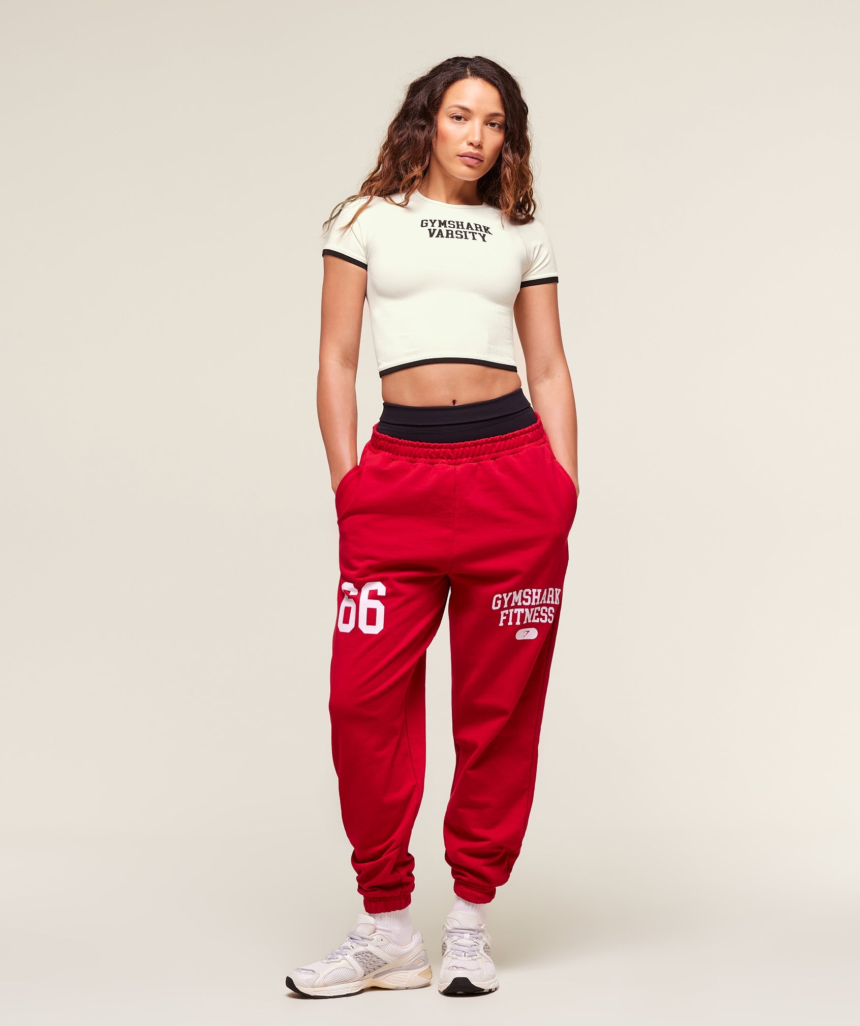 gymshark-varsity-graphic-oversized-jogger-pants-red-ss25