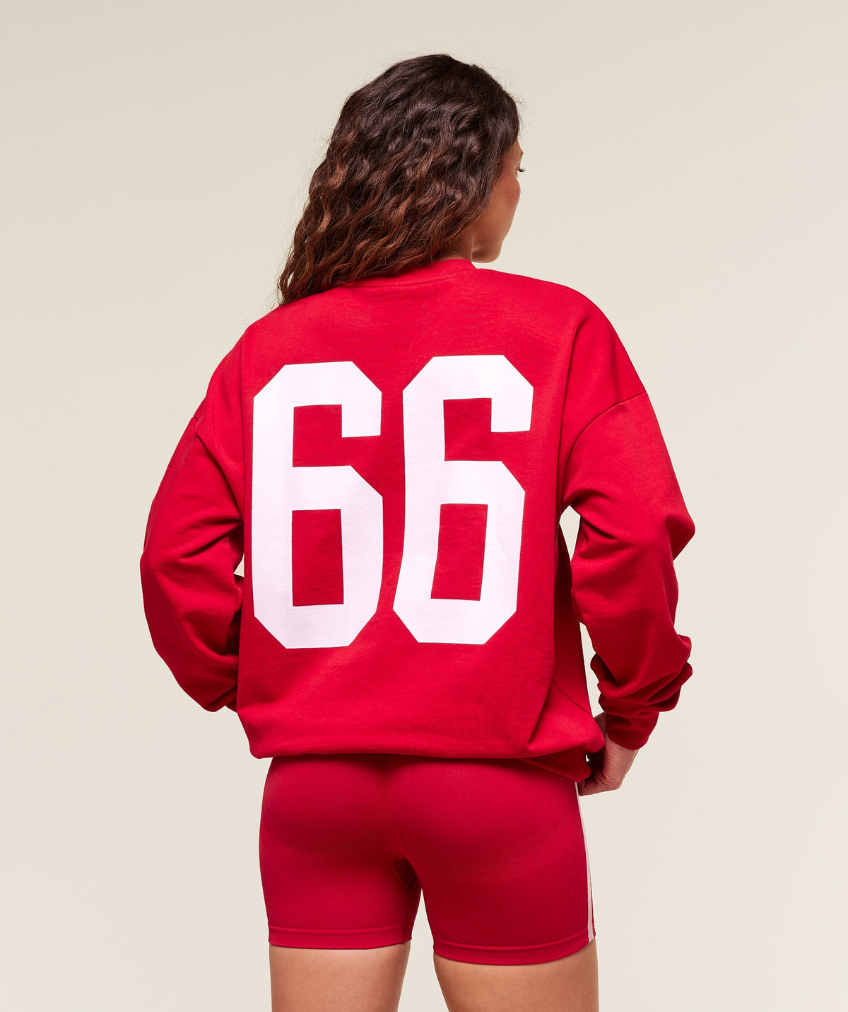 gymshark-varsity-graphic-pullover-pullovers-red-ss25