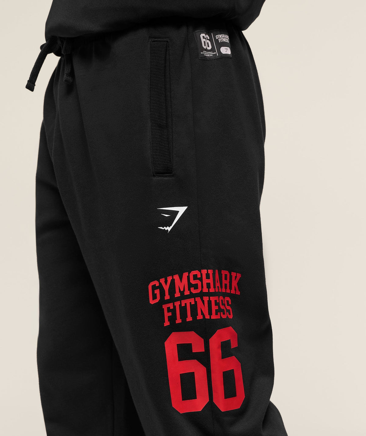 gymshark-varsity-oversized-jogger-pants-black-ss25