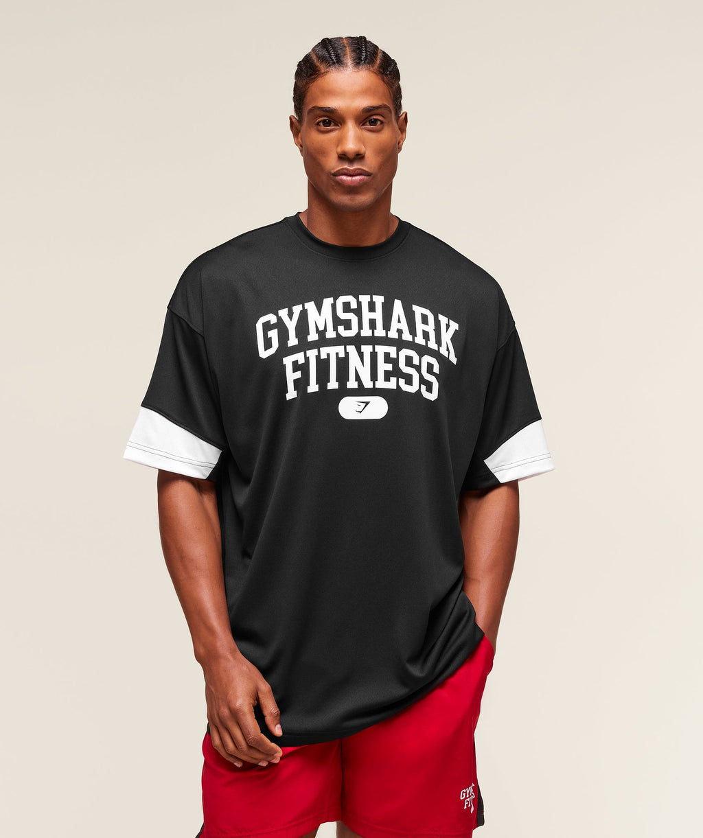gymshark-varsity-oversized-t-shirt-ss-tops-black-ss25