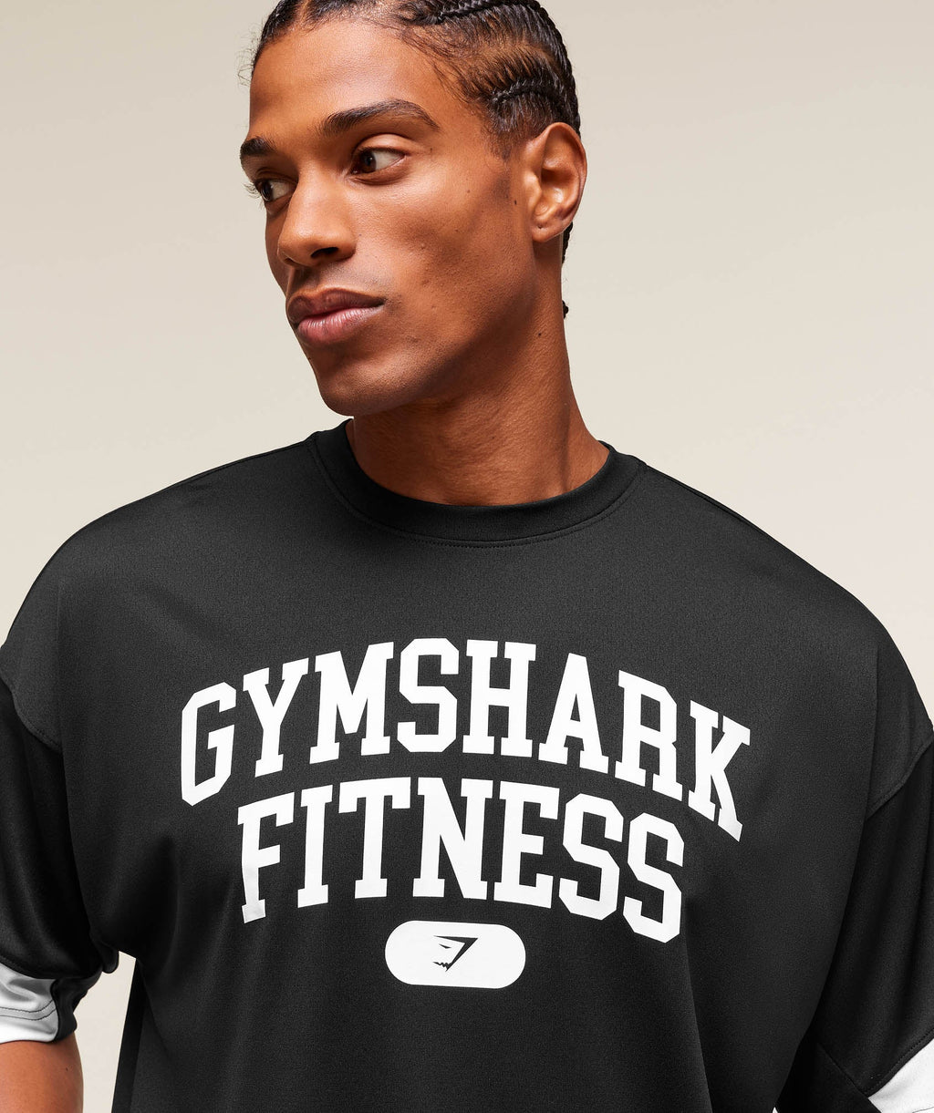 gymshark-varsity-oversized-t-shirt-ss-tops-black-ss25