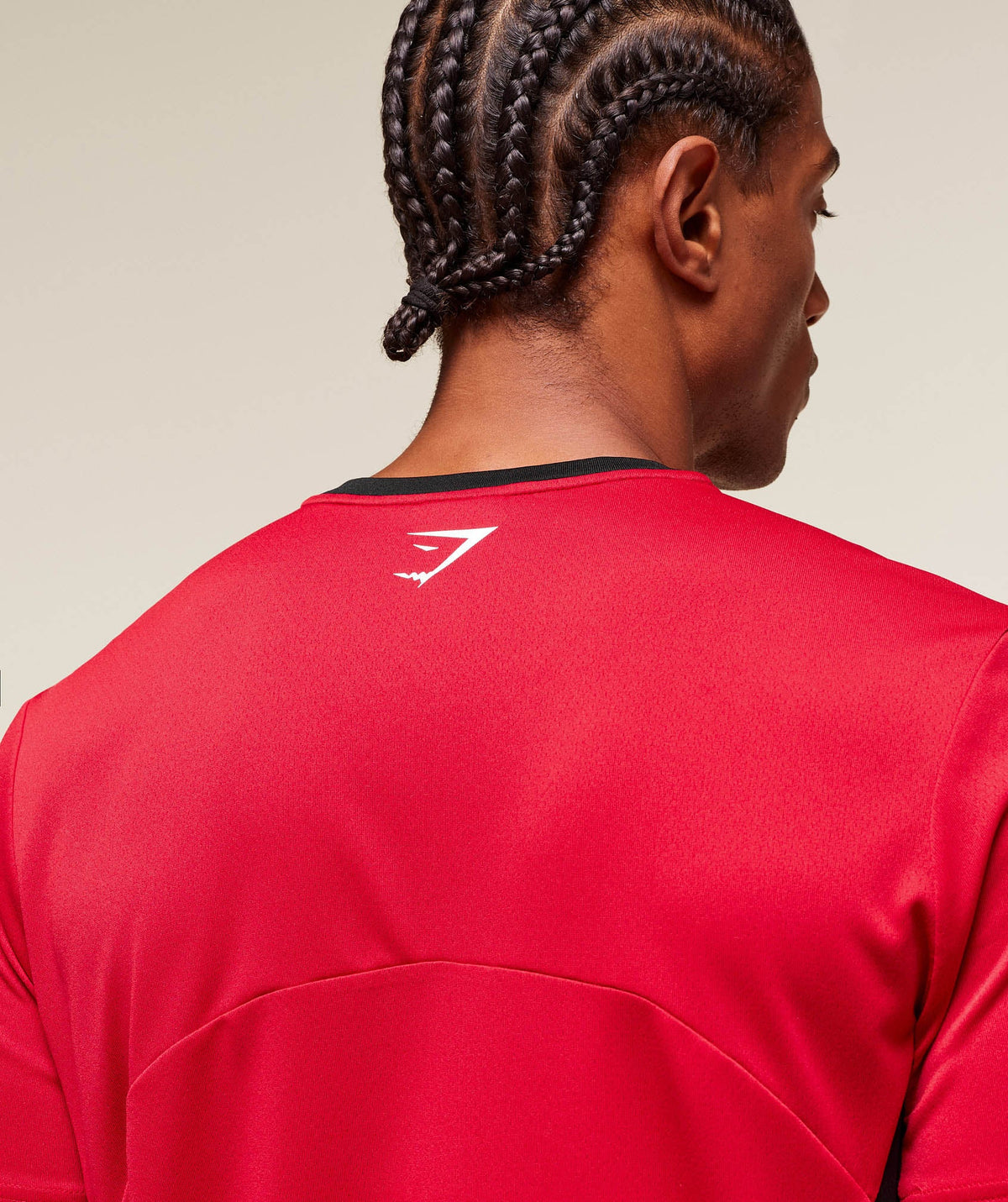 gymshark-varsity-tech-t-shirt-ss-tops-red-ss25