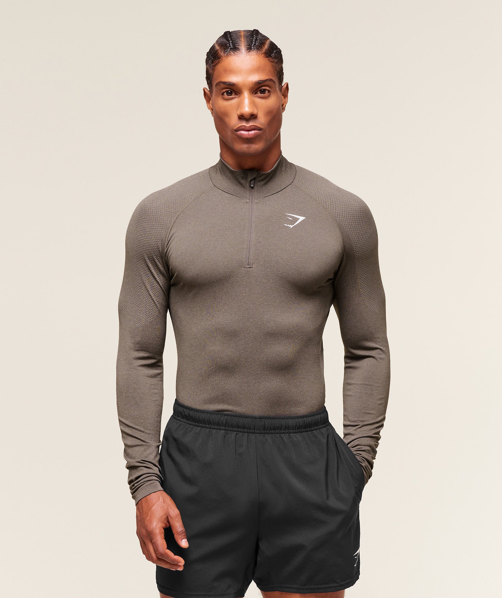 gymshark-vital-seamless-1-4-zip-pullovers-brown-aw25