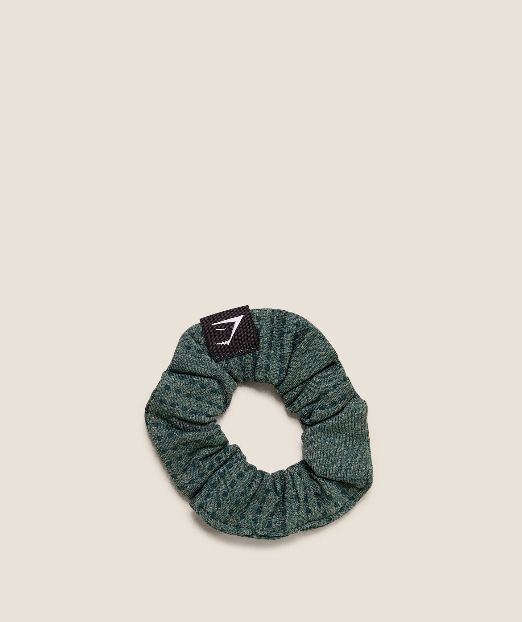 gymshark-vital-frill-scrunchie-headwear