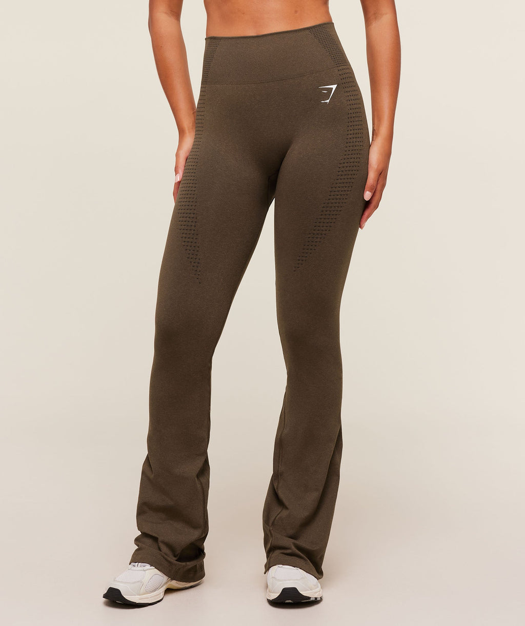 gymshark-vital-sculpt-seamless-flared-legging-leggings-brown-aw25