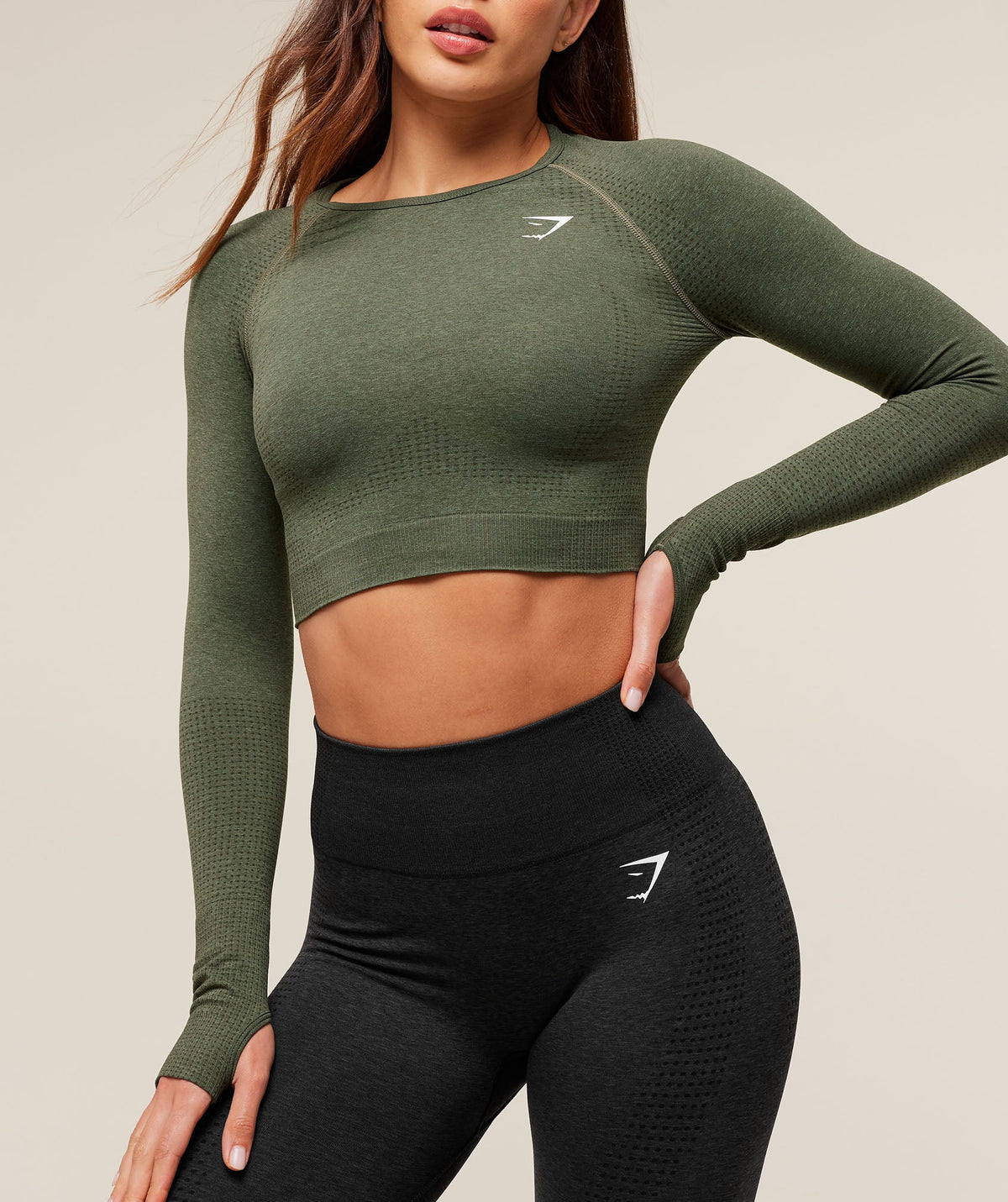 gymshark-vital-seamless-2-0-crop-top-base-green-marl-ss24