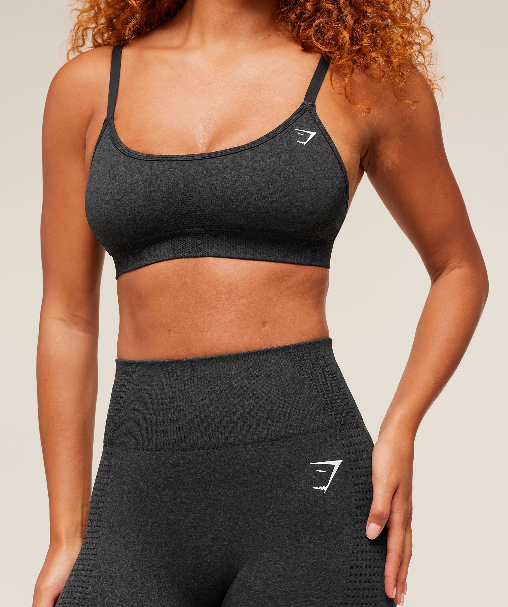 gymshark-vital-seamless-leggings-logo-black-marl-aw24