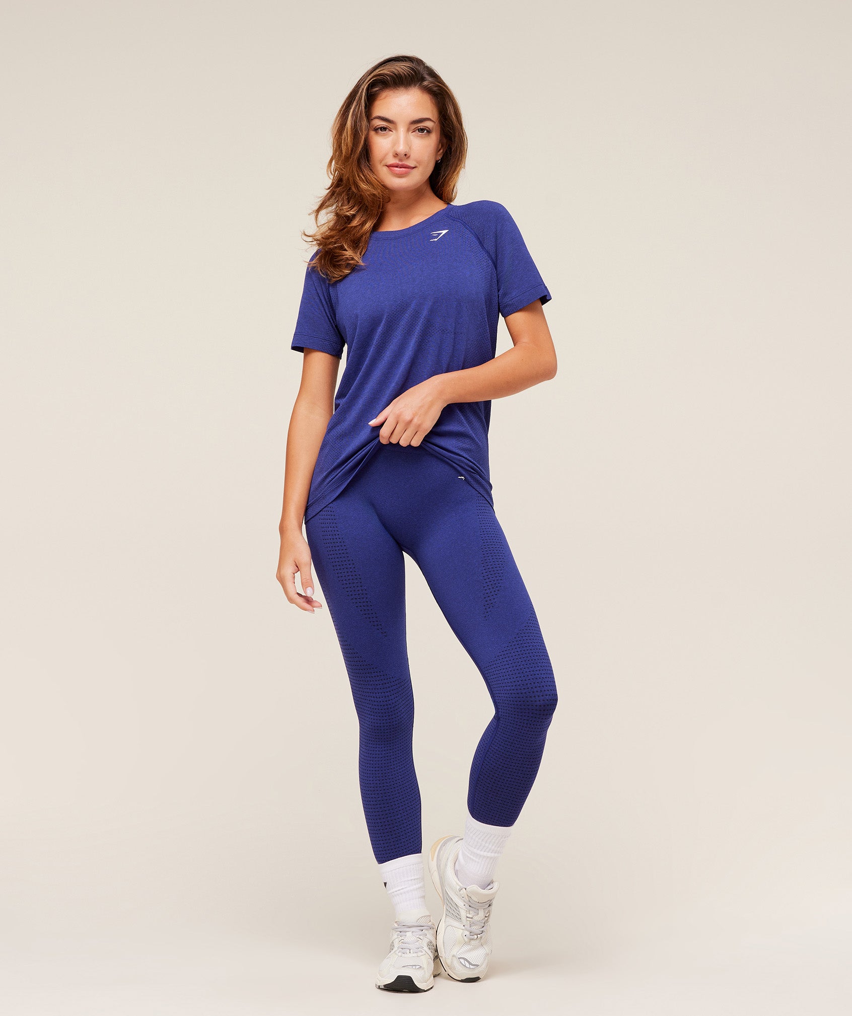 gymshark-vital-seamless-2-0-light-t-shirt-cobalt-purple-marl-aw23