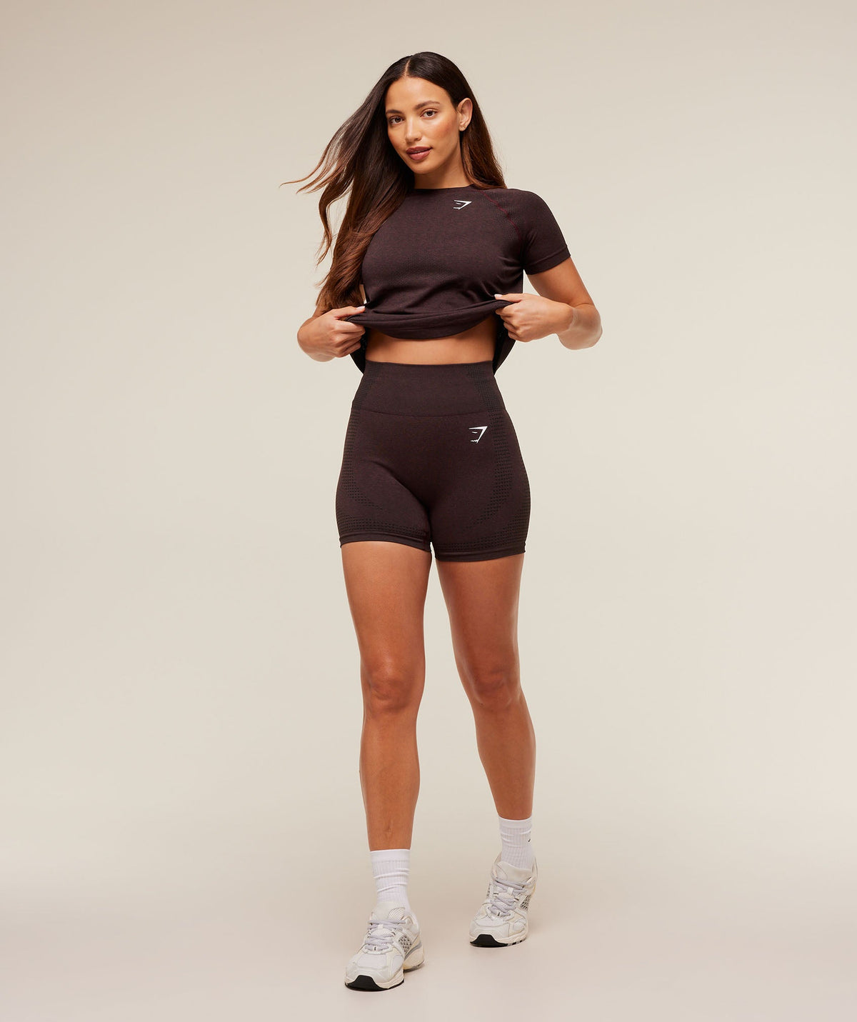 gymshark-vital-seamless-2-0-light-t-shirt-ss-tops-brown-aw25