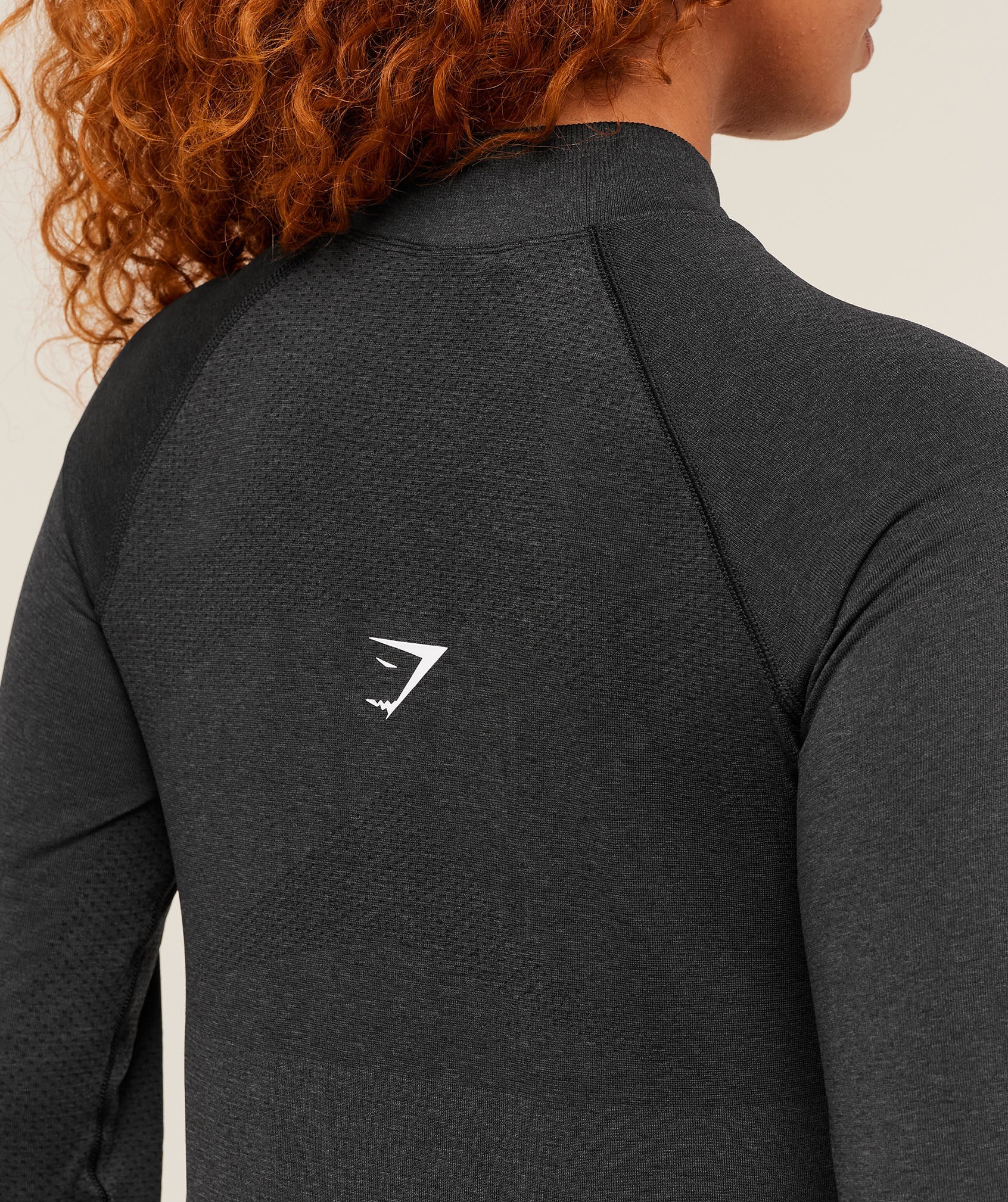 gymshark-vital-seamless-long-line-top-black-marl-aw22