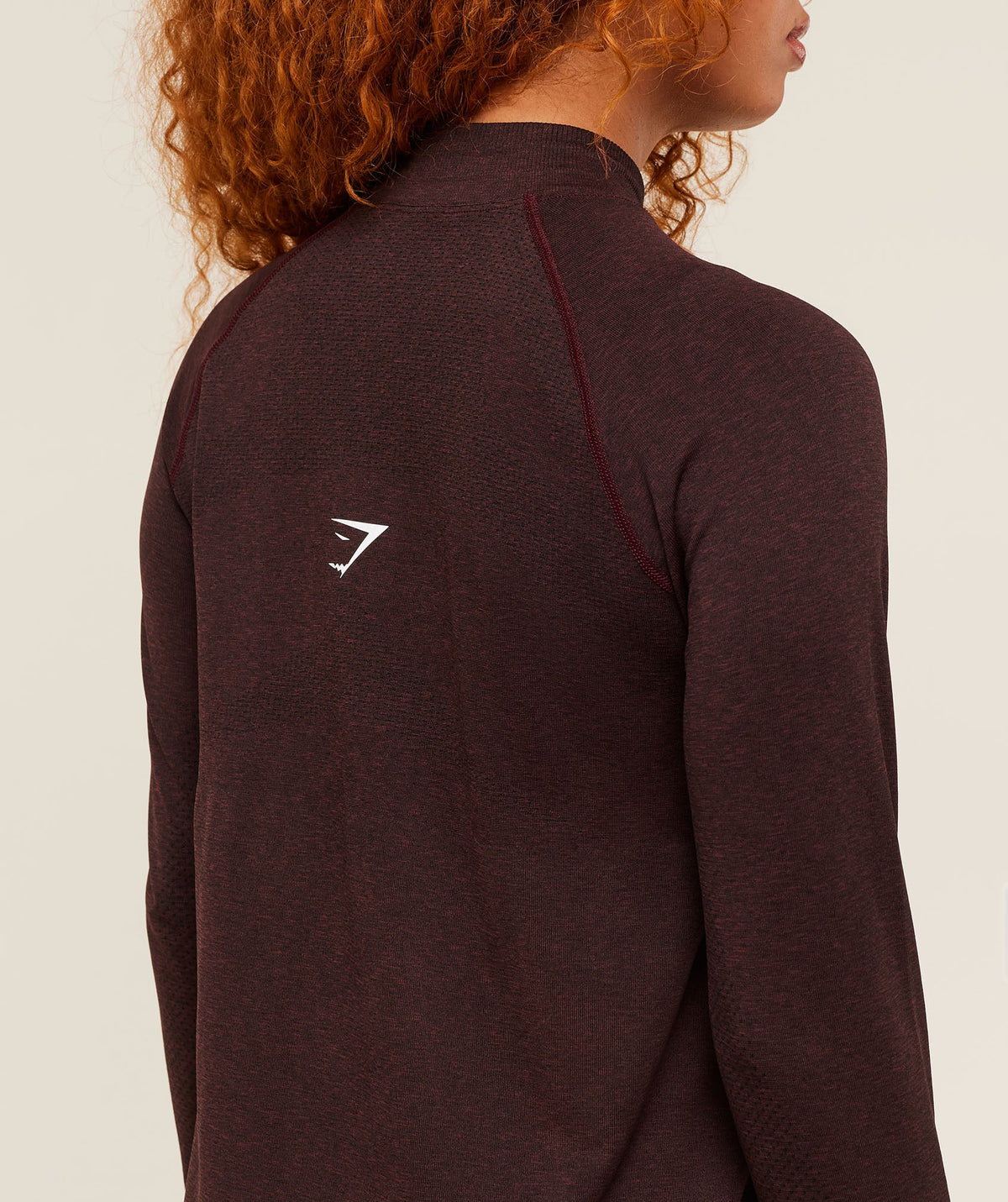 gymshark-vital-seamless-2-0-long-line-top-ls-tops-brown-aw25