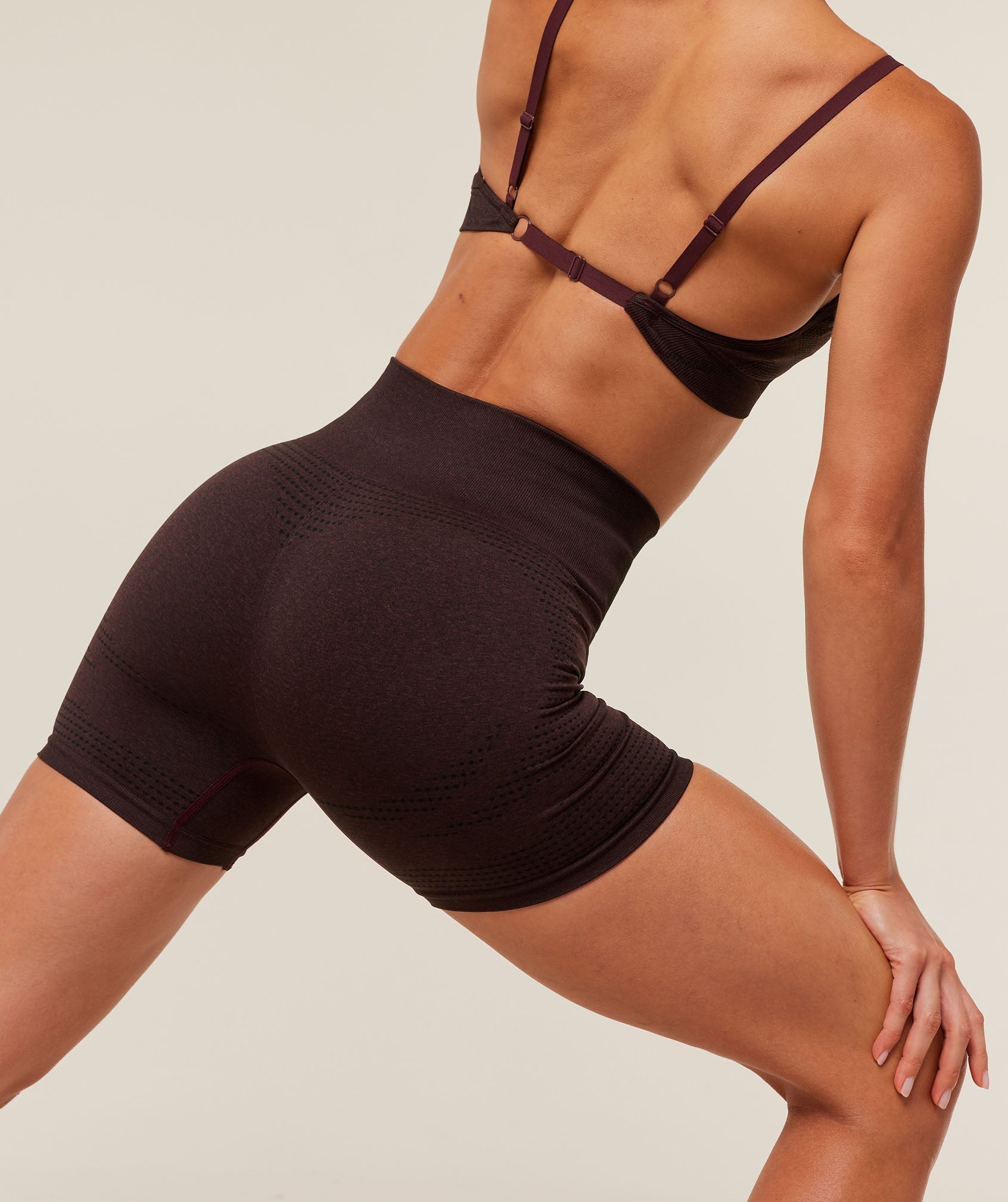 gymshark-vital-seamless-2-0-shorts-shorts-brown-aw25