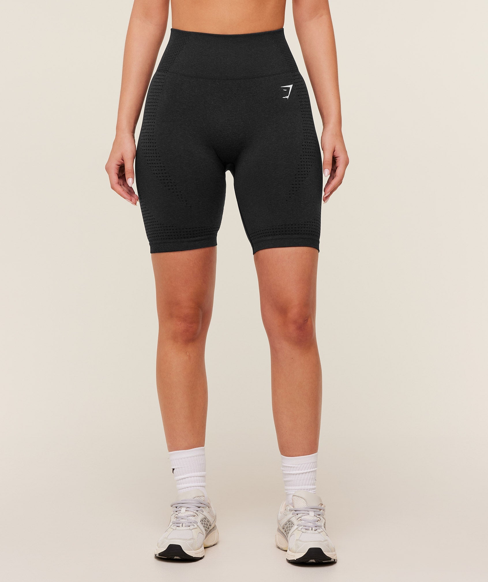 gymshark-vital-seamless-7-shorts-black-marl-aw24