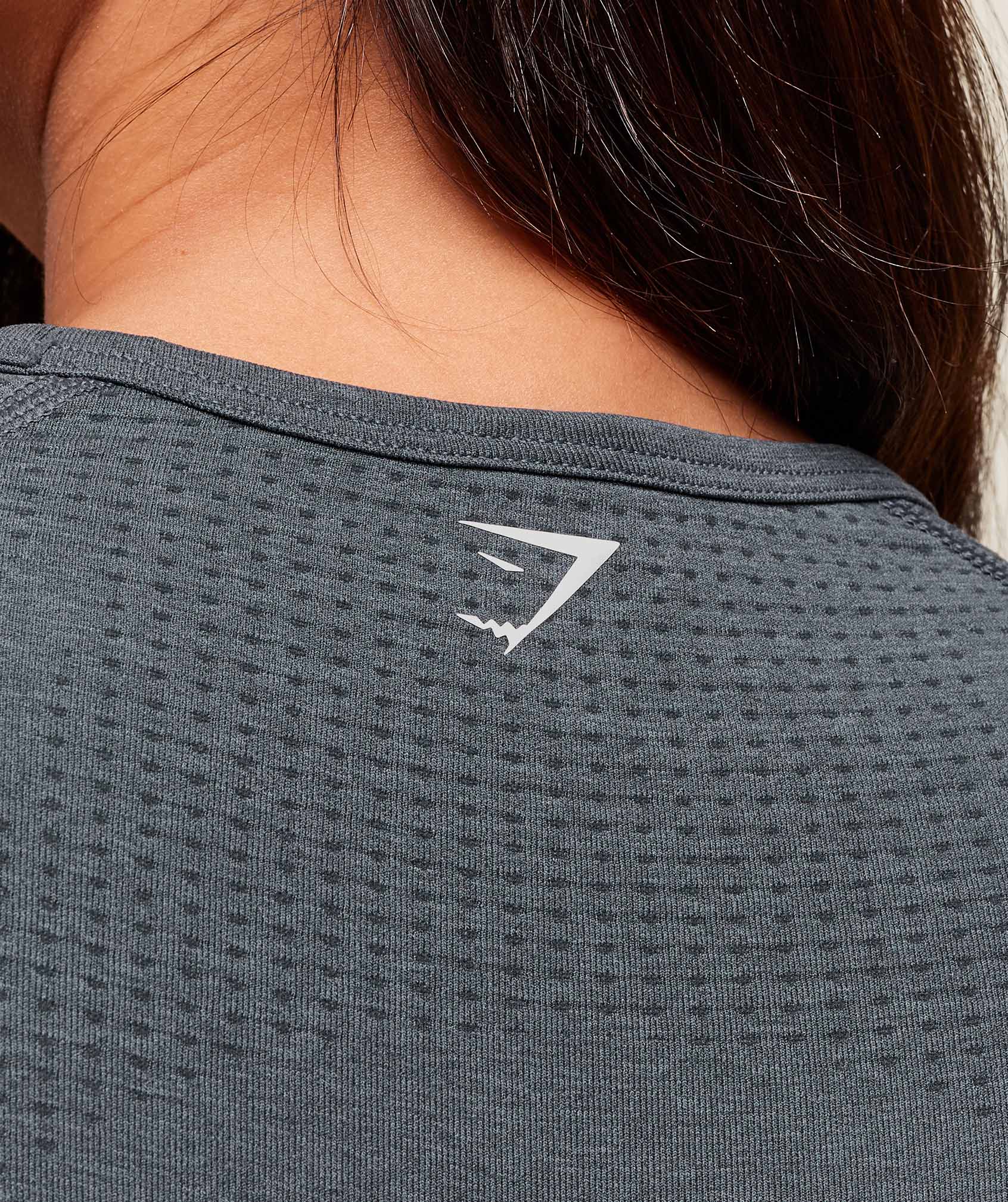 gymshark-vital-seamless-crop-top-crop-tops-grey-aw24