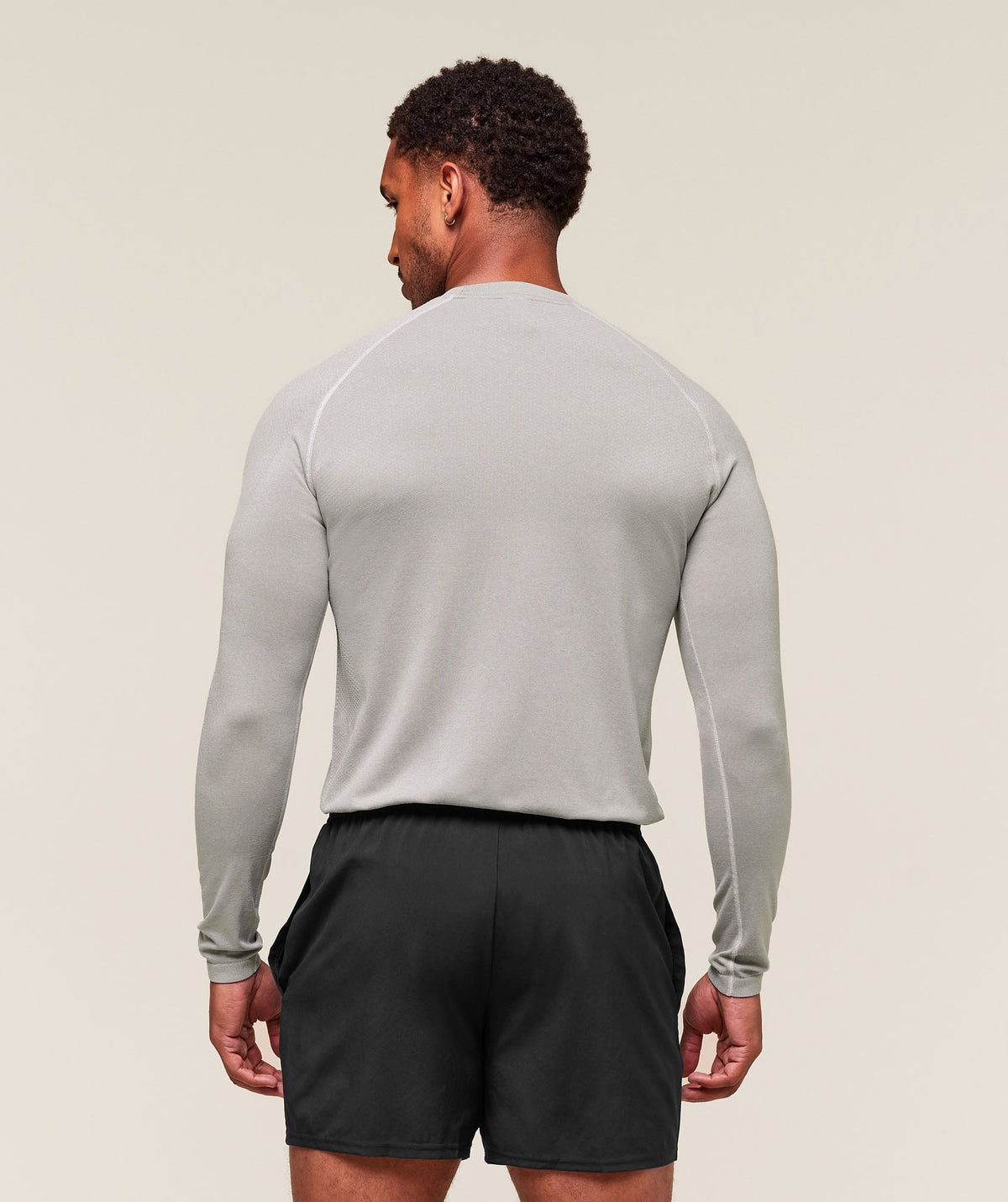 gymshark-vital-seamless-long-sleeve-t-shirt-ls-tops-grey-ss25