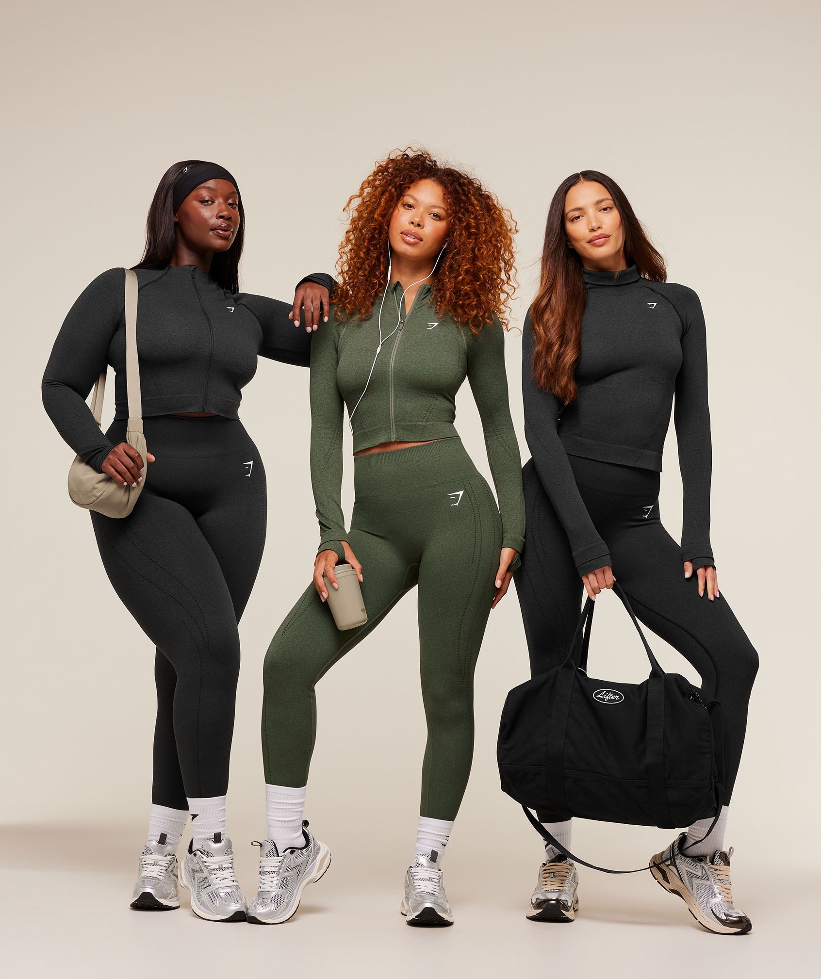 gymshark-vital-seamless-warm-jacket-jackets-outerwear-green-aw25