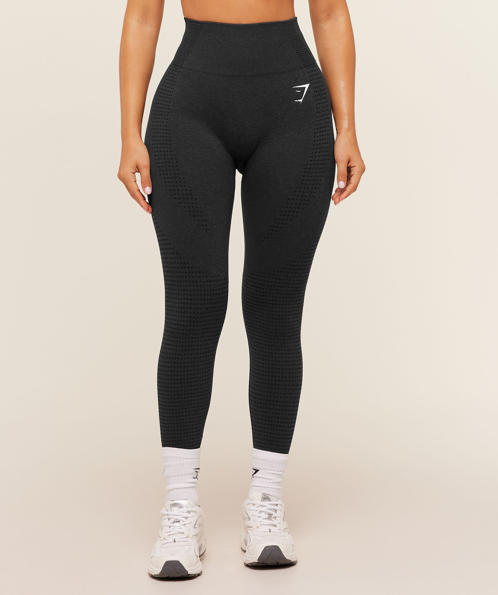 gymshark-vital-seamless-short-leggings-black-marl-aw24