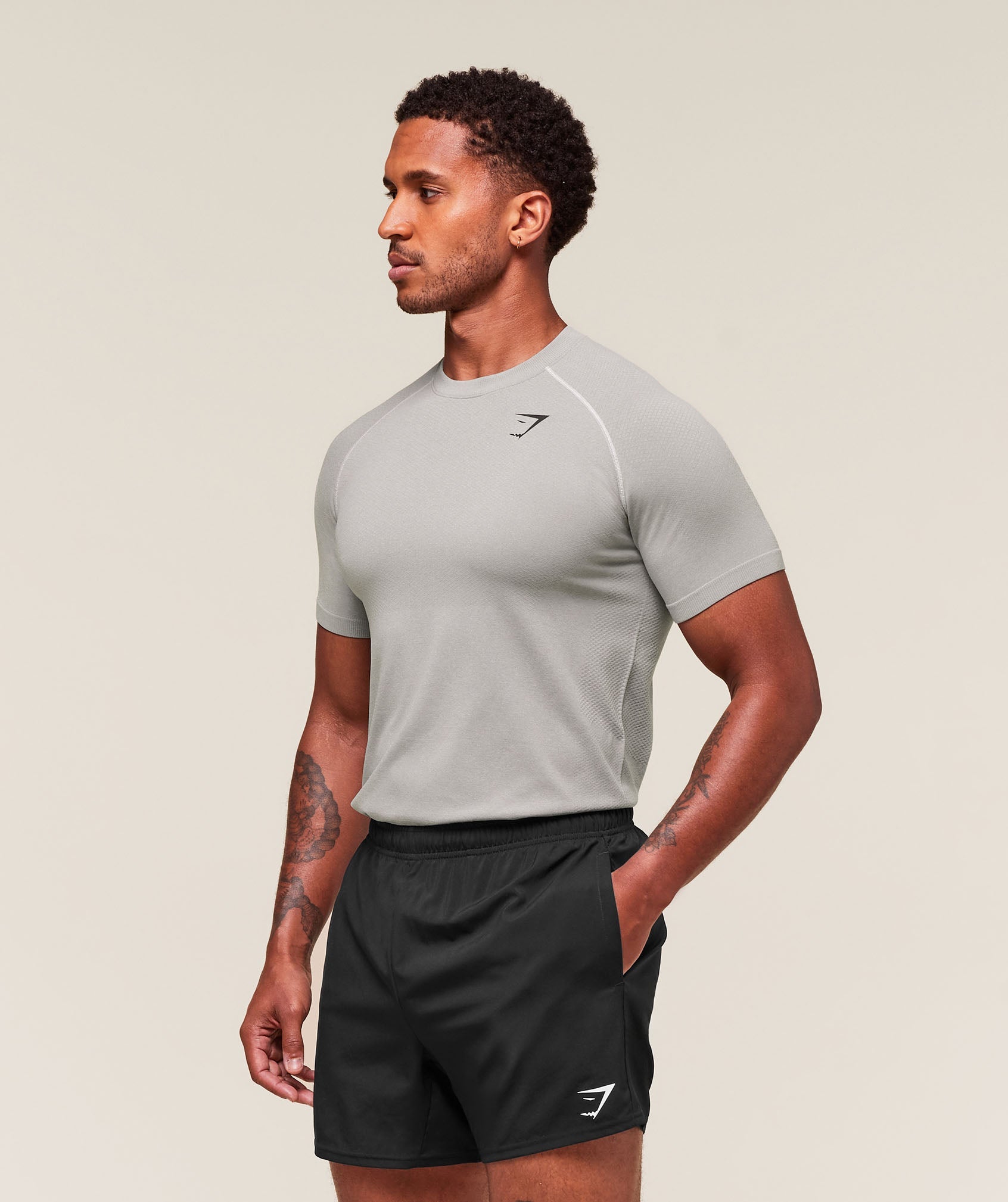 gymshark-vital-seamless-t-shirt-ss-tops-grey-ss25