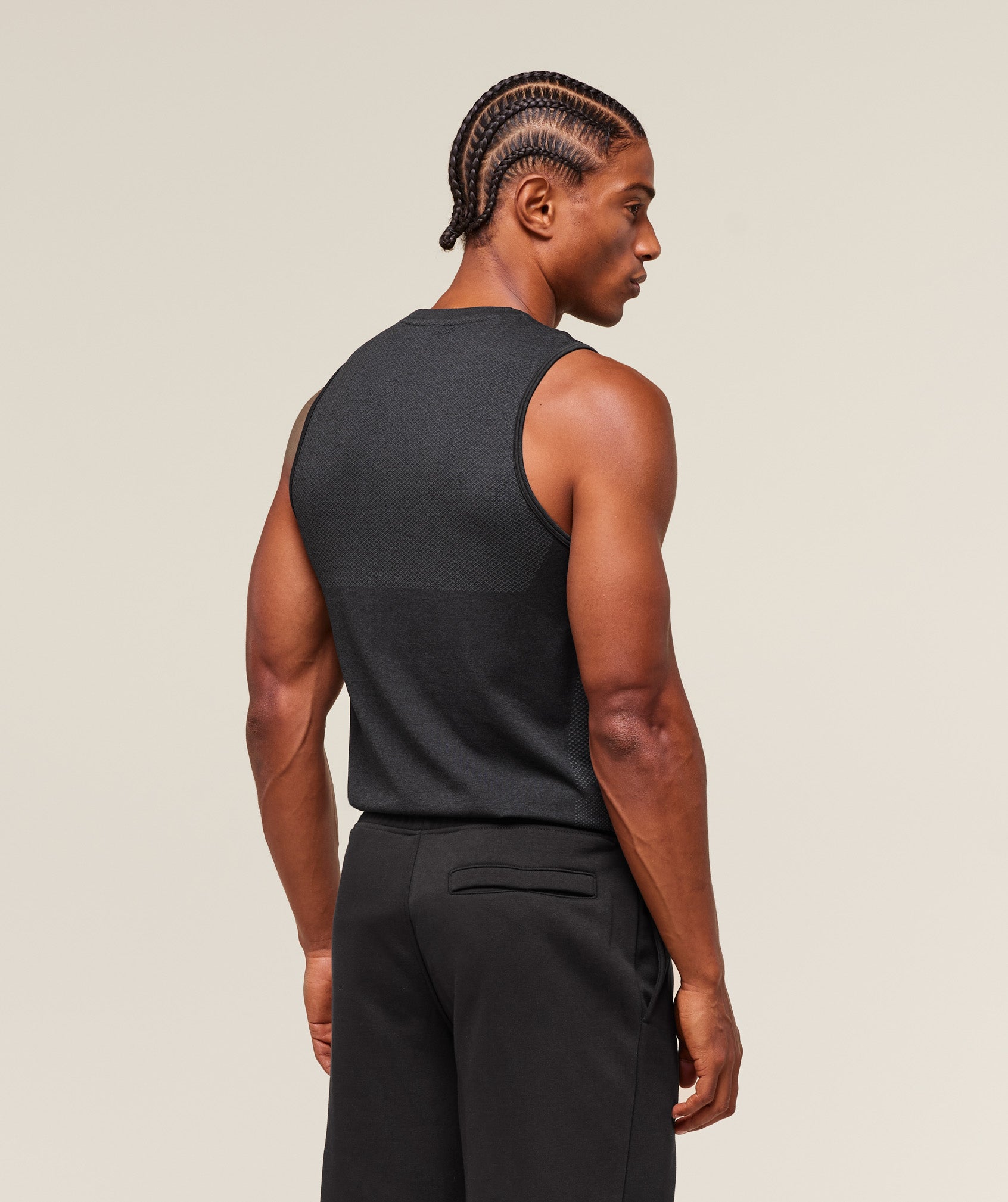 gymshark-vital-seamless-tank-sleeveless-tops-black-ss25-1