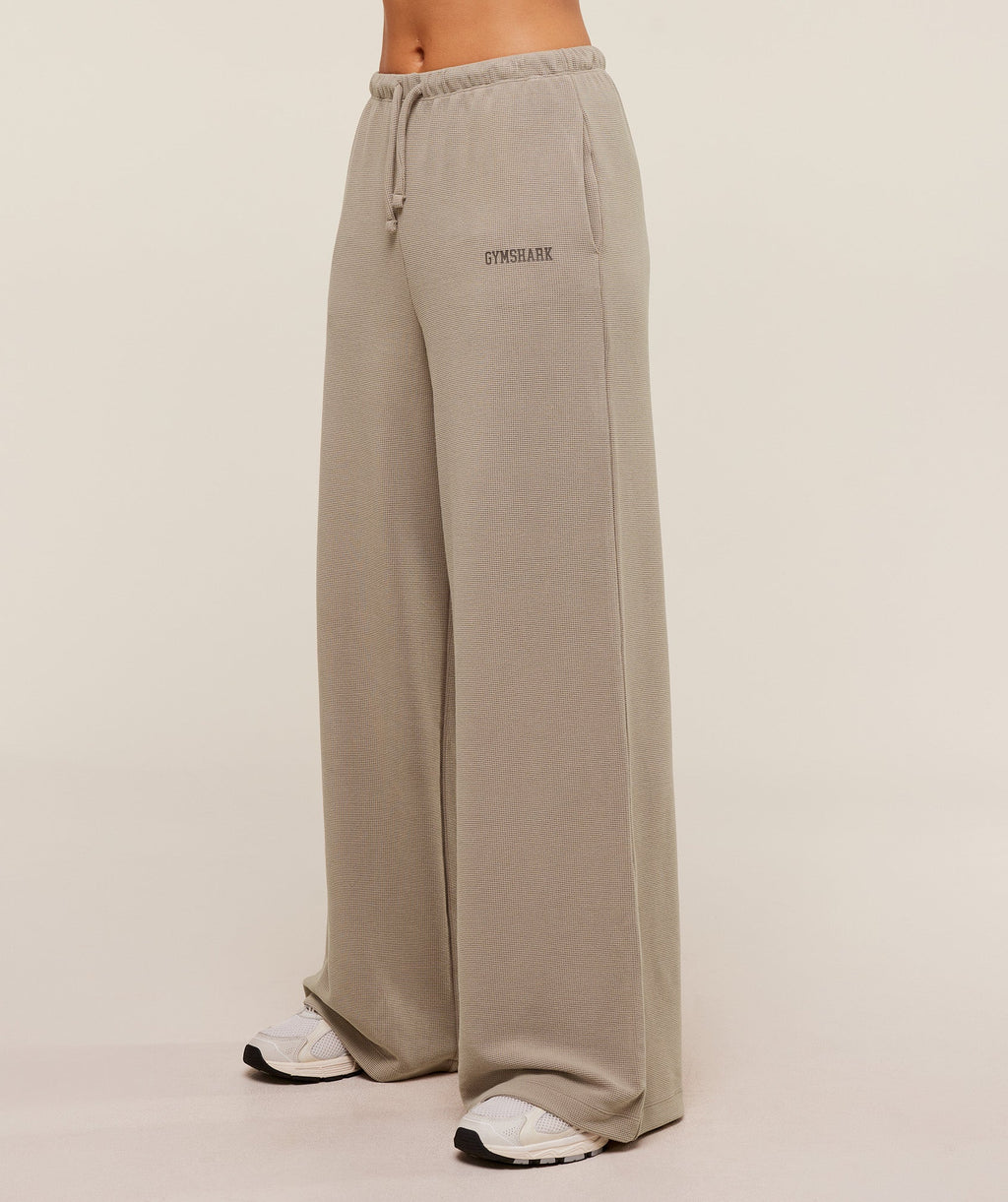 gymshark-waffle-wide-leg-pants-pants-brown-aw25