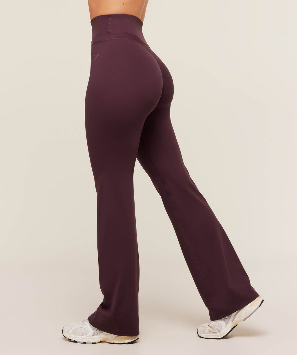 gymshark-gymshark-x-whitney-simmons-flared-leggings-leggings-purple-aw25