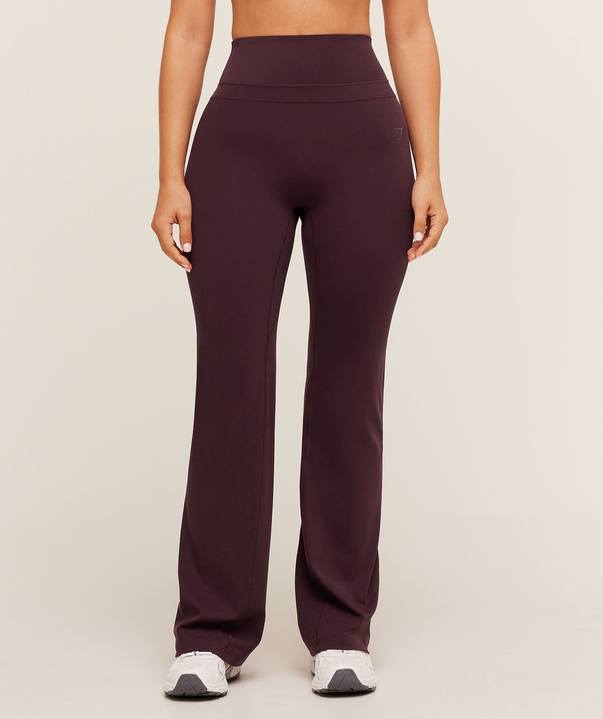 gymshark-gymshark-x-whitney-simmons-short-flared-leggings-leggings-purple-aw25