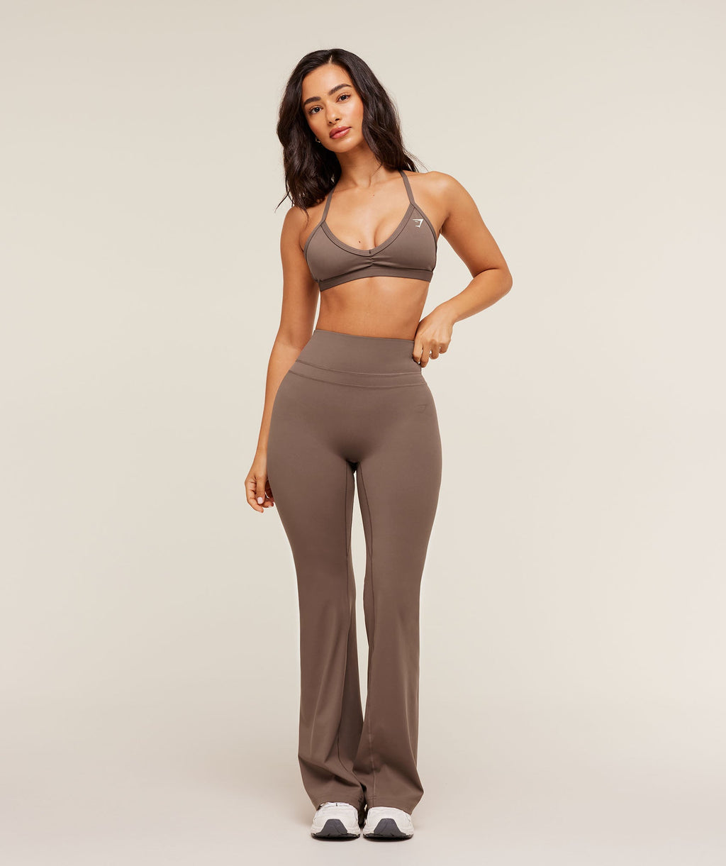 gymshark-gymshark-x-whitney-simmons-short-flared-leggings-leggings-brown-aw25