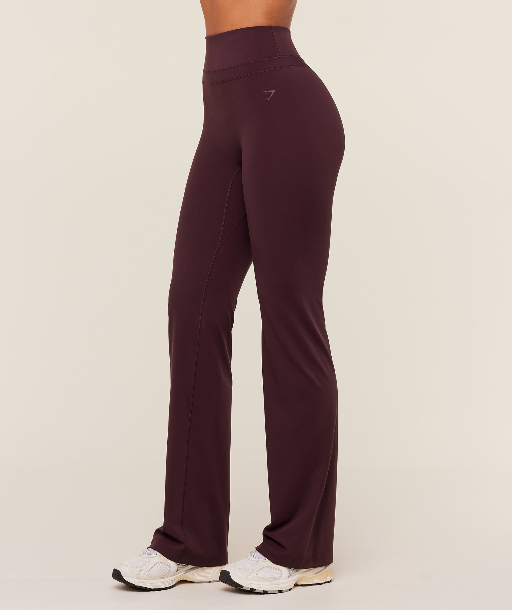 gymshark-gymshark-x-whitney-simmons-tall-flared-leggings-leggings-purple-aw25
