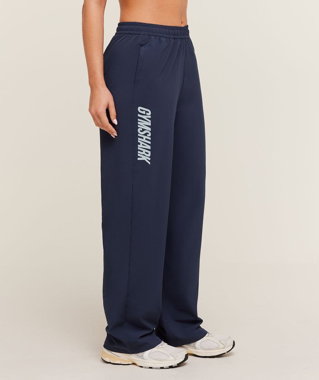 gymshark-woven-track-straight-leg-pant-pants