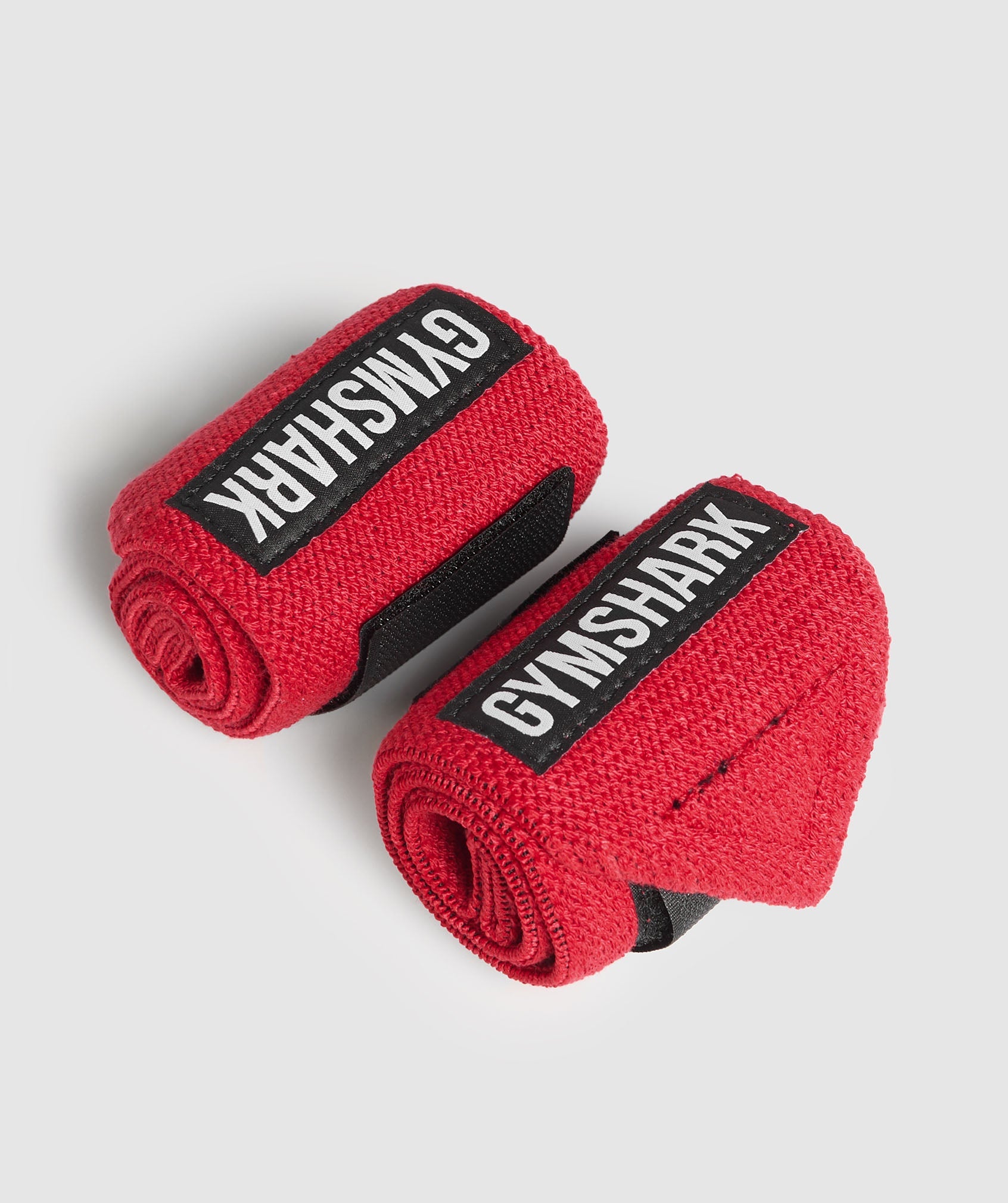 gymshark-wrist-straps-equipment-red-ss25
