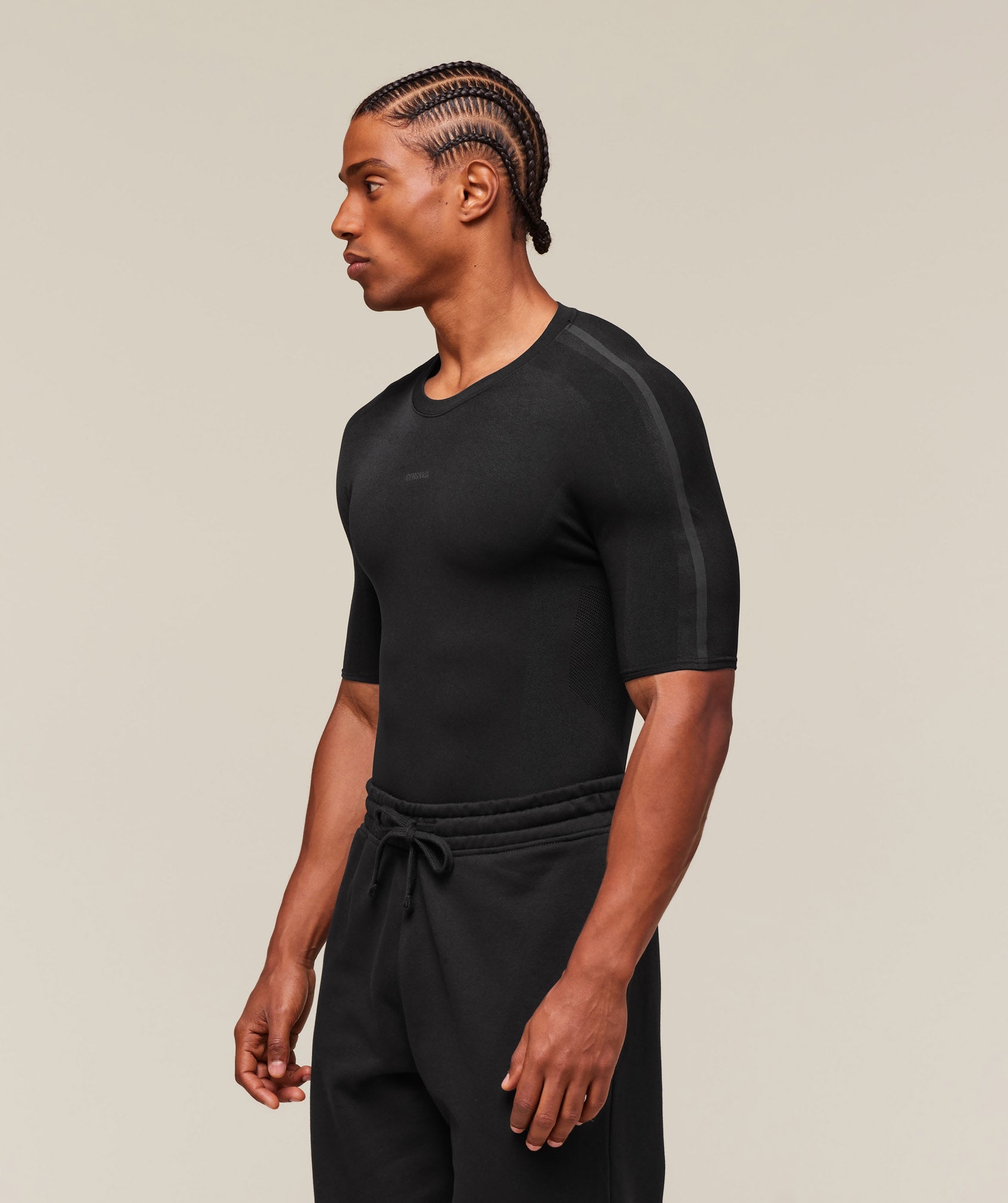 gymshark-everywear-warp-knit-t-shirt-ss-tops-black-ss24
