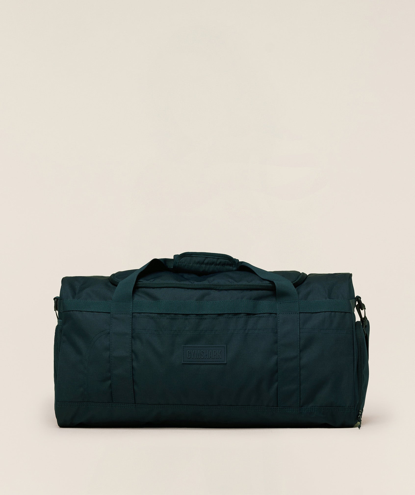 gymshark-active-holdall-medium-bags-blue-aw25