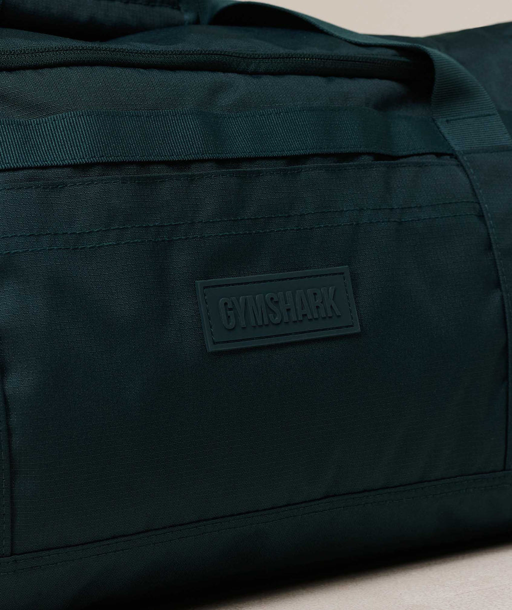 gymshark-active-holdall-medium-bags-blue-aw25