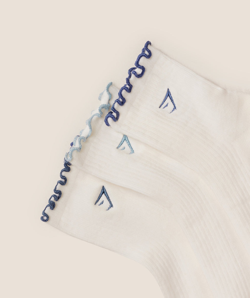 gymshark-midi-frill-socks-3pk-socks-blue-aw25